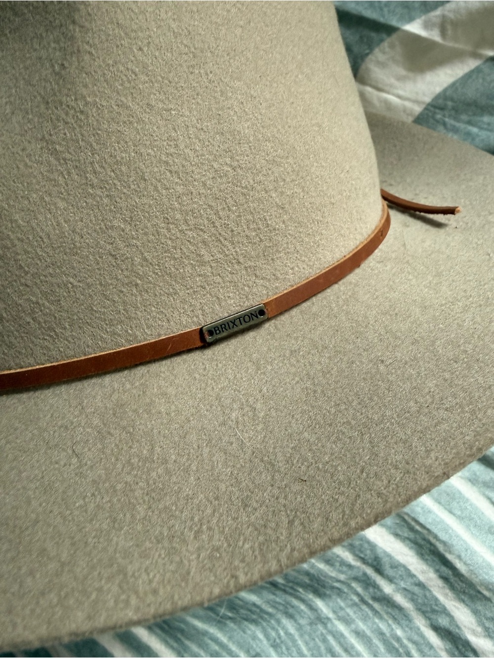 Brixton Beige Felt Fedora - Picture 5 of 6